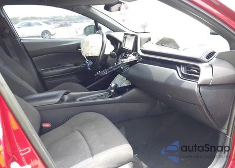 2018 Toyota C-Hr Xle Premium z USA, uszkodzony, nr VIN NMTKHMBX8JR042383